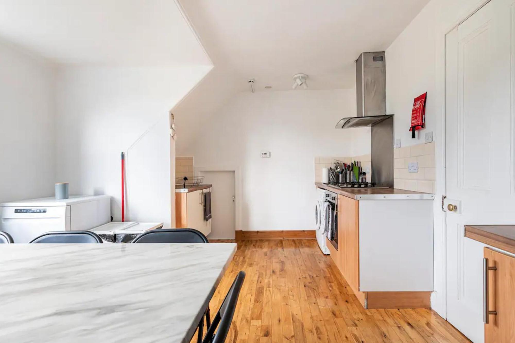 Lady Road Apartment Единбург Екстер'єр фото